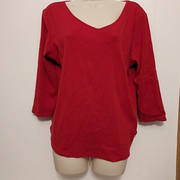 Chico's  red size 2 (L) pit to pit 20 1/2 length 22 1/4 - Picture 1 of 3